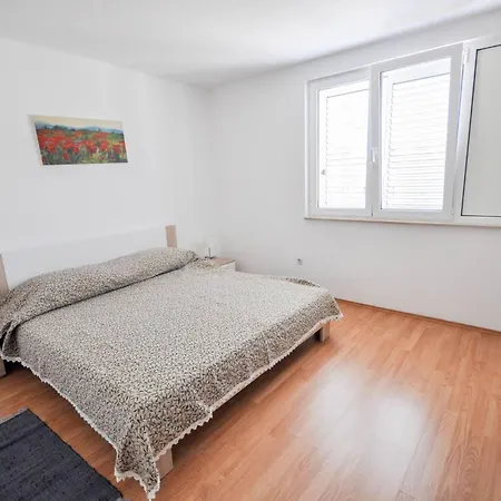 In Novigrad By Interhome Apartman Novigrad (Istria)