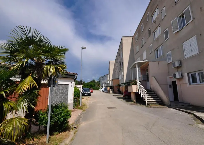 In Novigrad By Interhome Apartman *